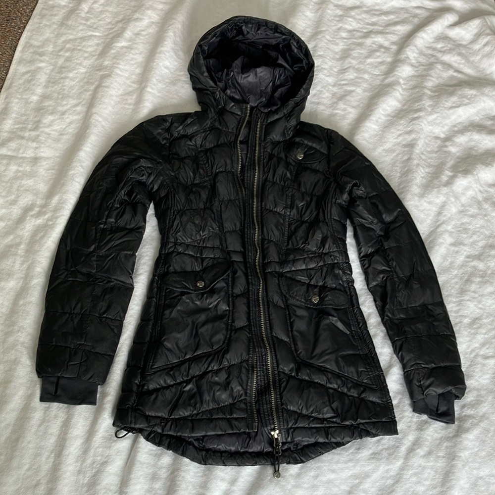 Athleta goose down Black Quilted Jacket